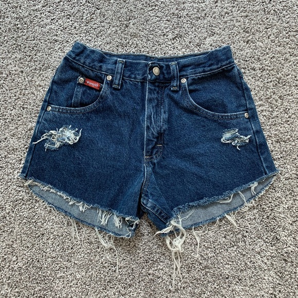 Wrangler Pants - Wrangler high waist shorts